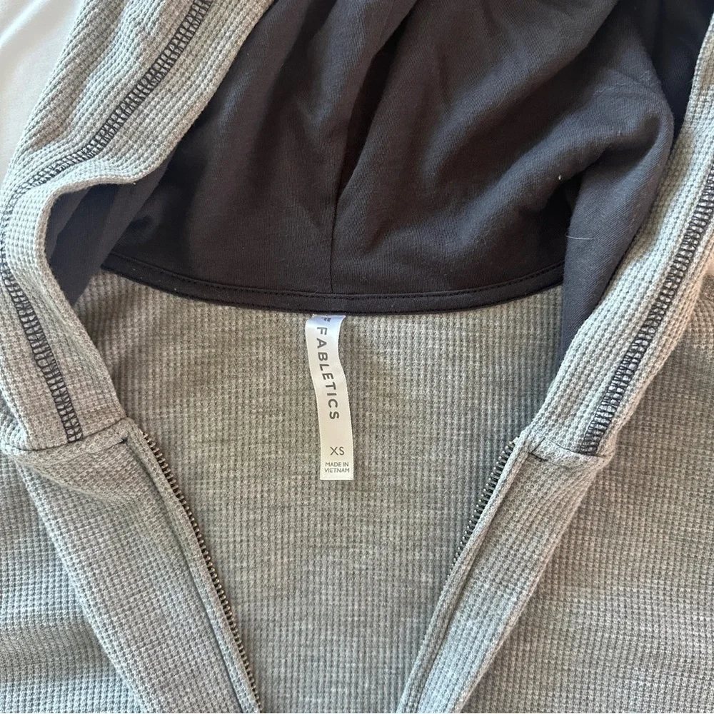 Fabletics jacket - Picture 4 of 4